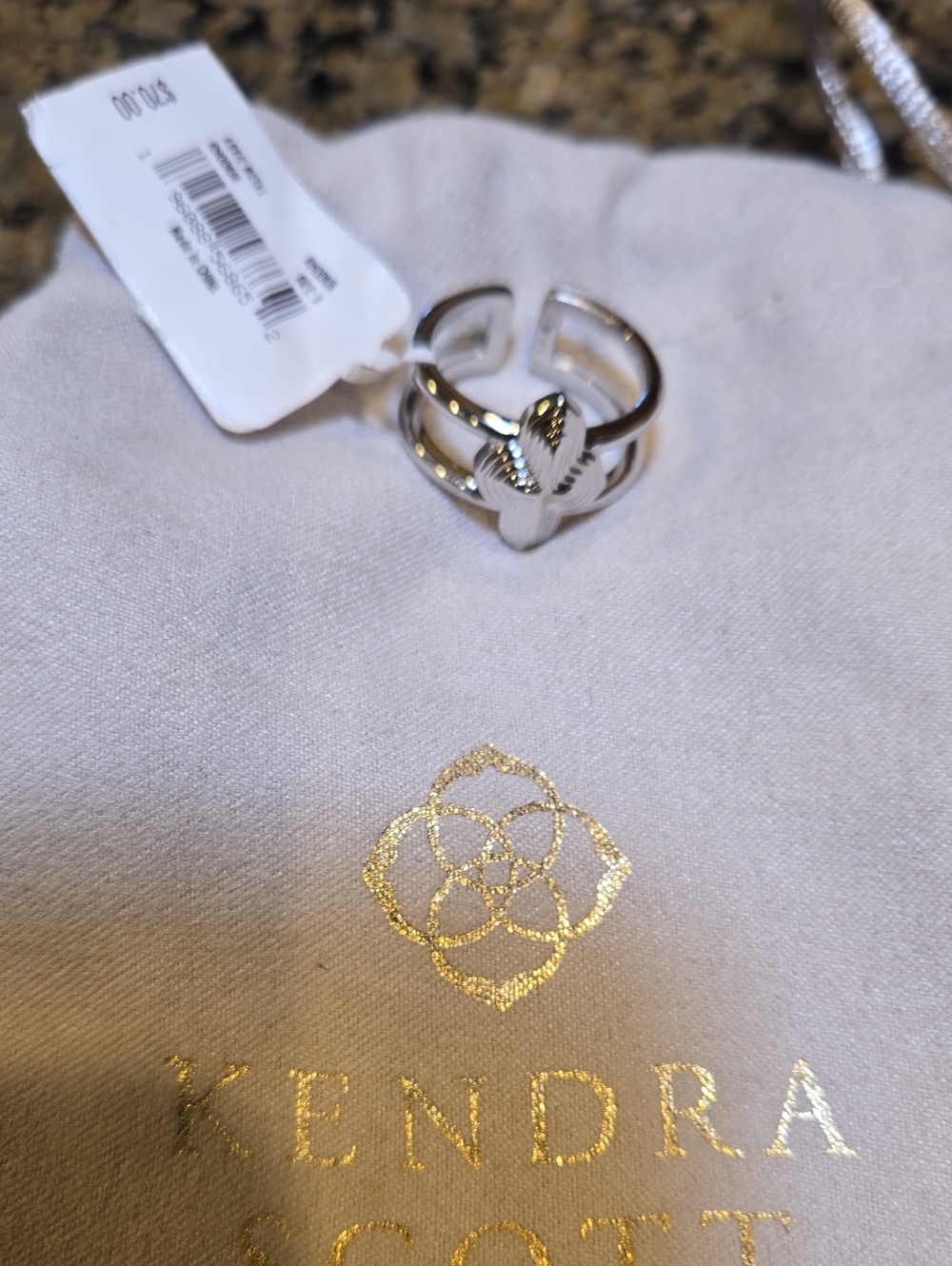 Kendra Scott Polished Silver Clover Open Ring